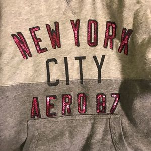 Gray aéropostale sweater
